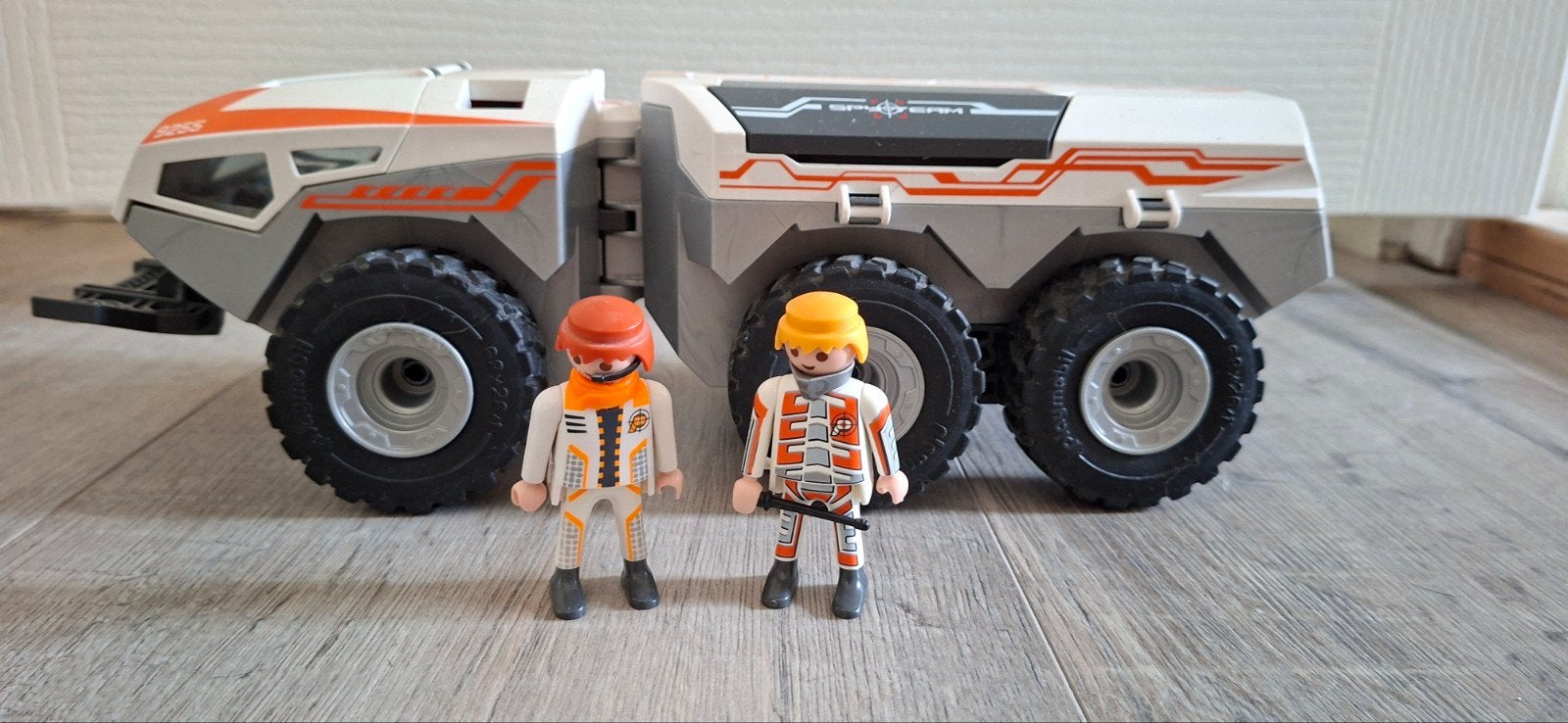 Playmobil Spy Team Battle Truck,, Ophalen, Zo goed als nieuw, Complete set, Voertuig