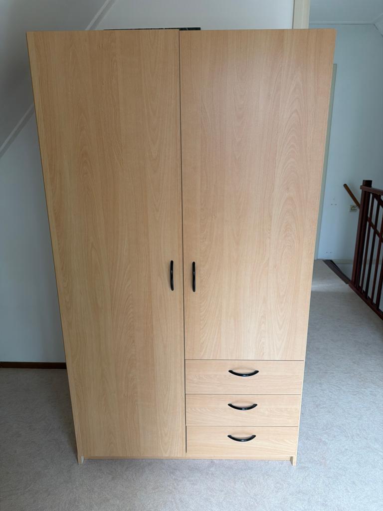 Kledingkast, Huis en Inrichting, Met deur(en), Overige materialen, Zo goed als nieuw, 150 tot 200 cm