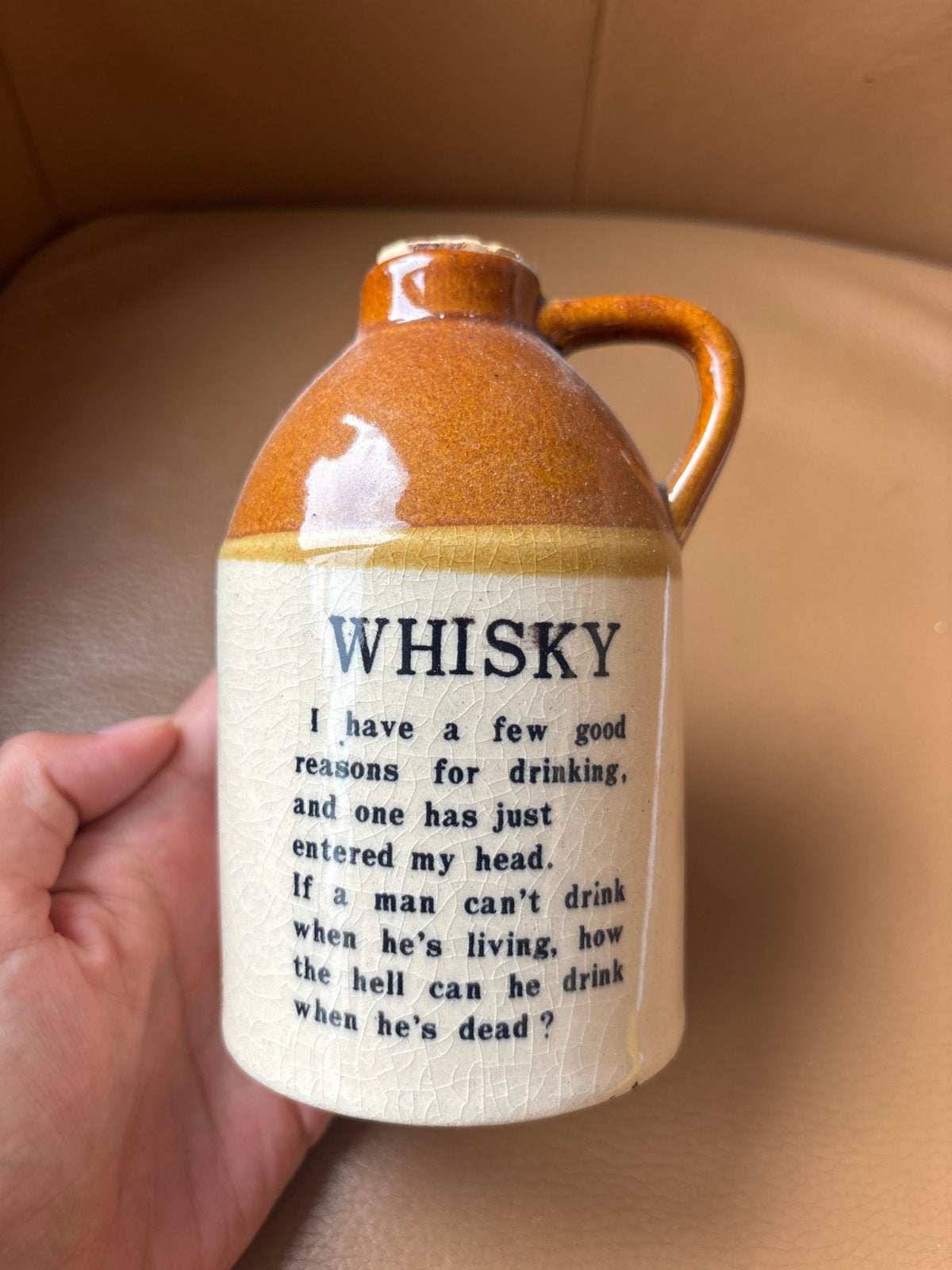Vintage Lege Whiskykruik 14,5cm hoog met spreuk, Ophalen of Verzenden