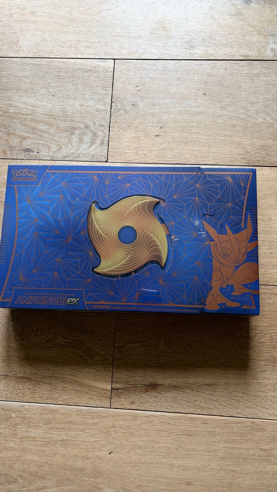 Greninja Ultra Premium Collection Box (Franse versie), Ophalen of Verzenden, Nieuw, Overige typen