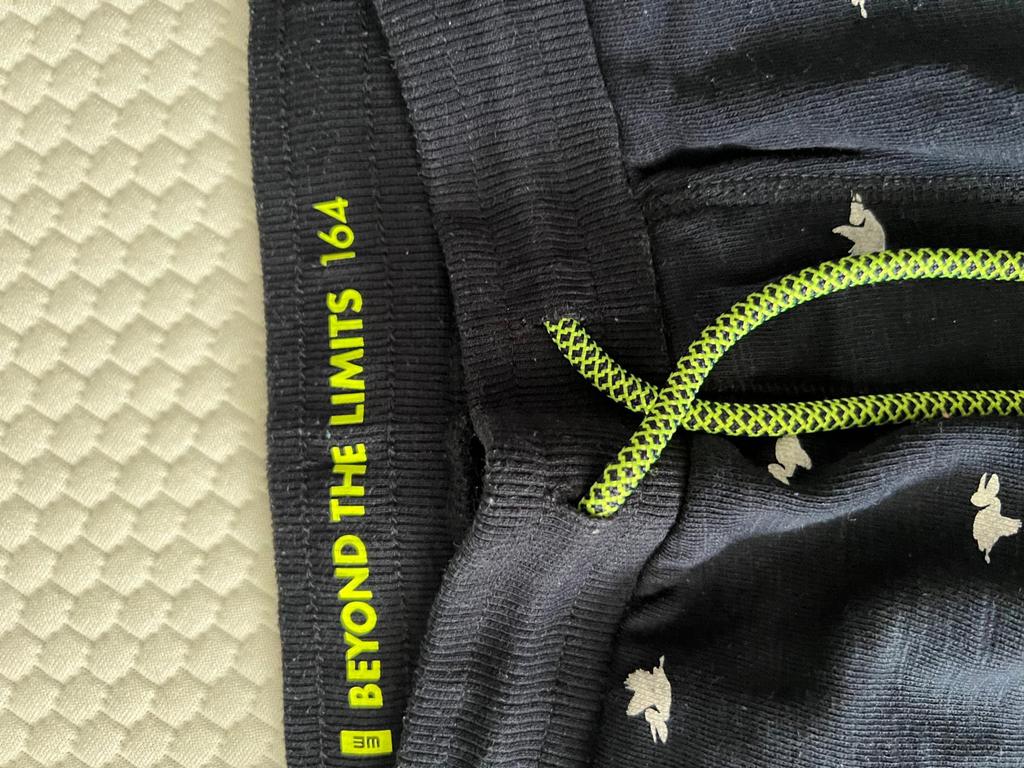 Super goedkoop kleding jongens, Ophalen of Verzenden, Zo goed als nieuw, Jongen, Broek