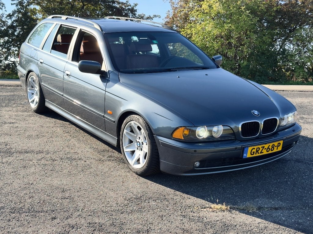 BMW 530i Touring | veel OEM/OE vernieuwd – liefhebbersauto, Auto's, Automaat, Dealer onderhouden, 2000 kg, 1650 kg