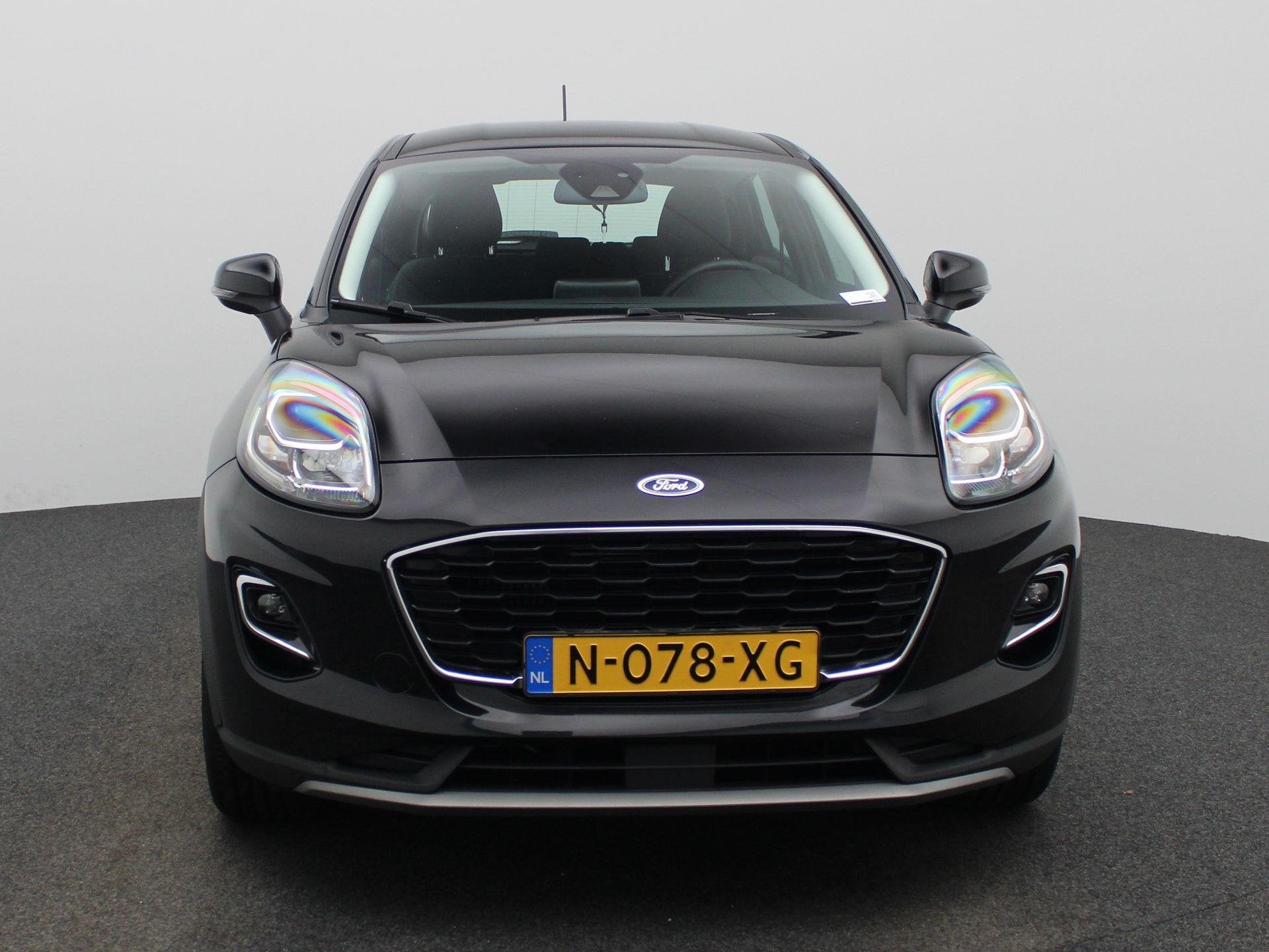 Ford Puma 1.0 EcoBoost Hybrid Titanium | NAVIGATIE | CRUISE, Auto's, Ford, Voorwielaandrijving, 12 maanden, Euro 6, Zwart
