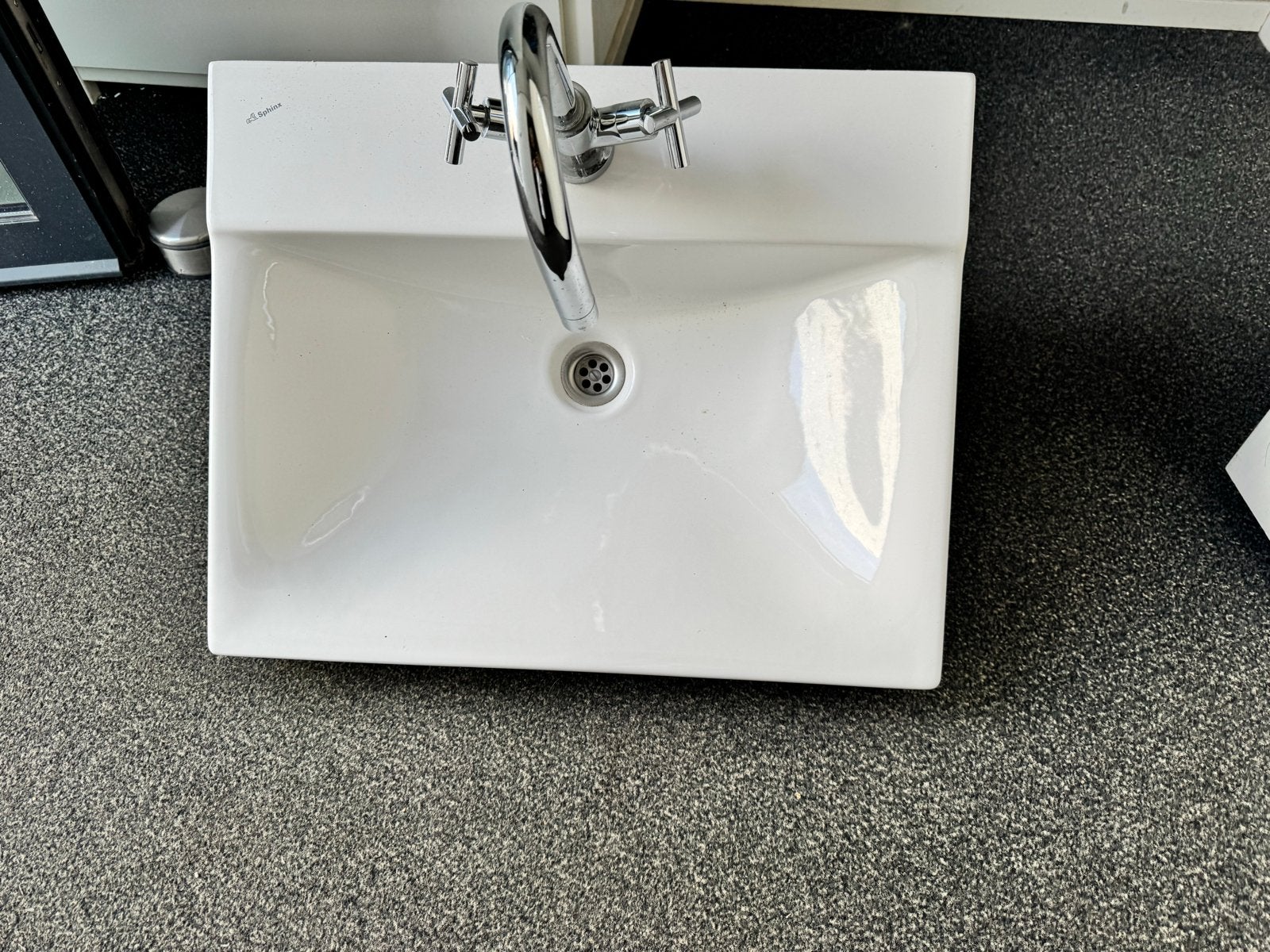 Wastafel met kraan - Wit keramiek Sphinx, Ophalen, Gebruikt, Chroom, Wastafel