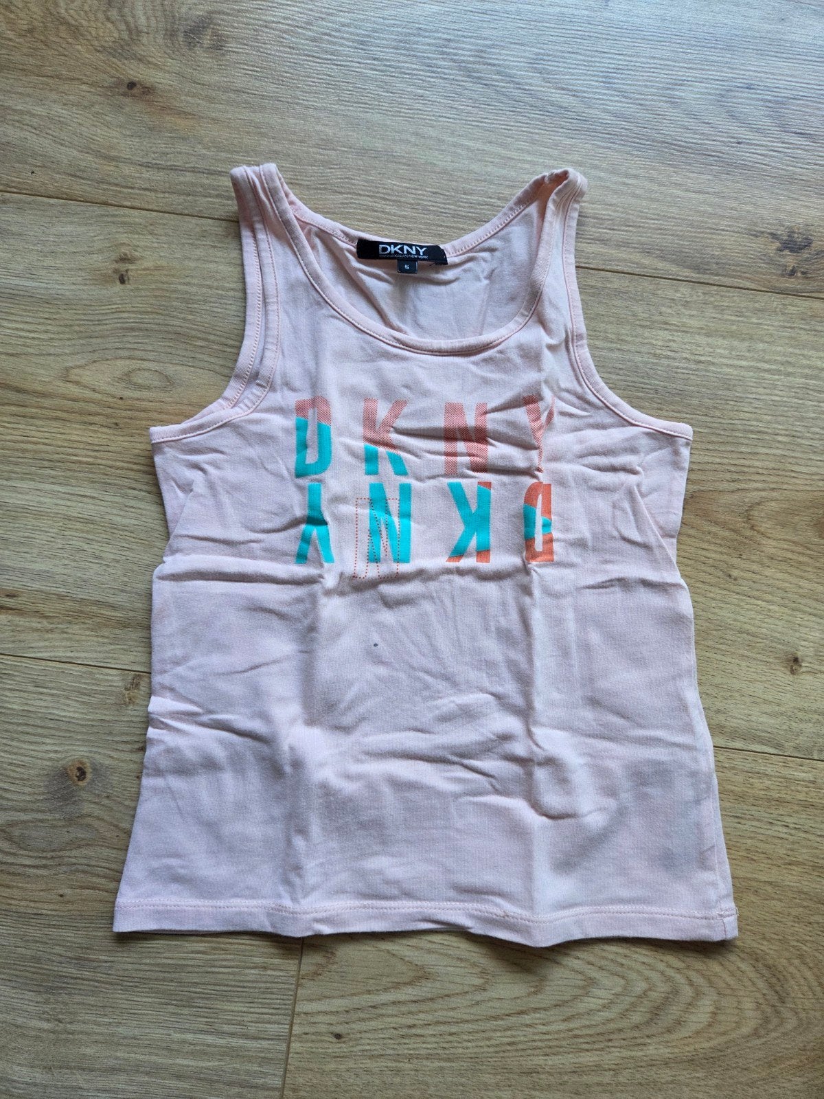 Top DKNY, maat 5, Meisje, Ophalen of Verzenden, Zo goed als nieuw, Shirt of Longsleeve