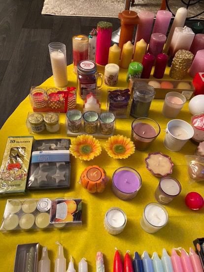 Kaarsen, Ophalen of Verzenden, Zo goed als nieuw, Zwart, Handen en Nagels