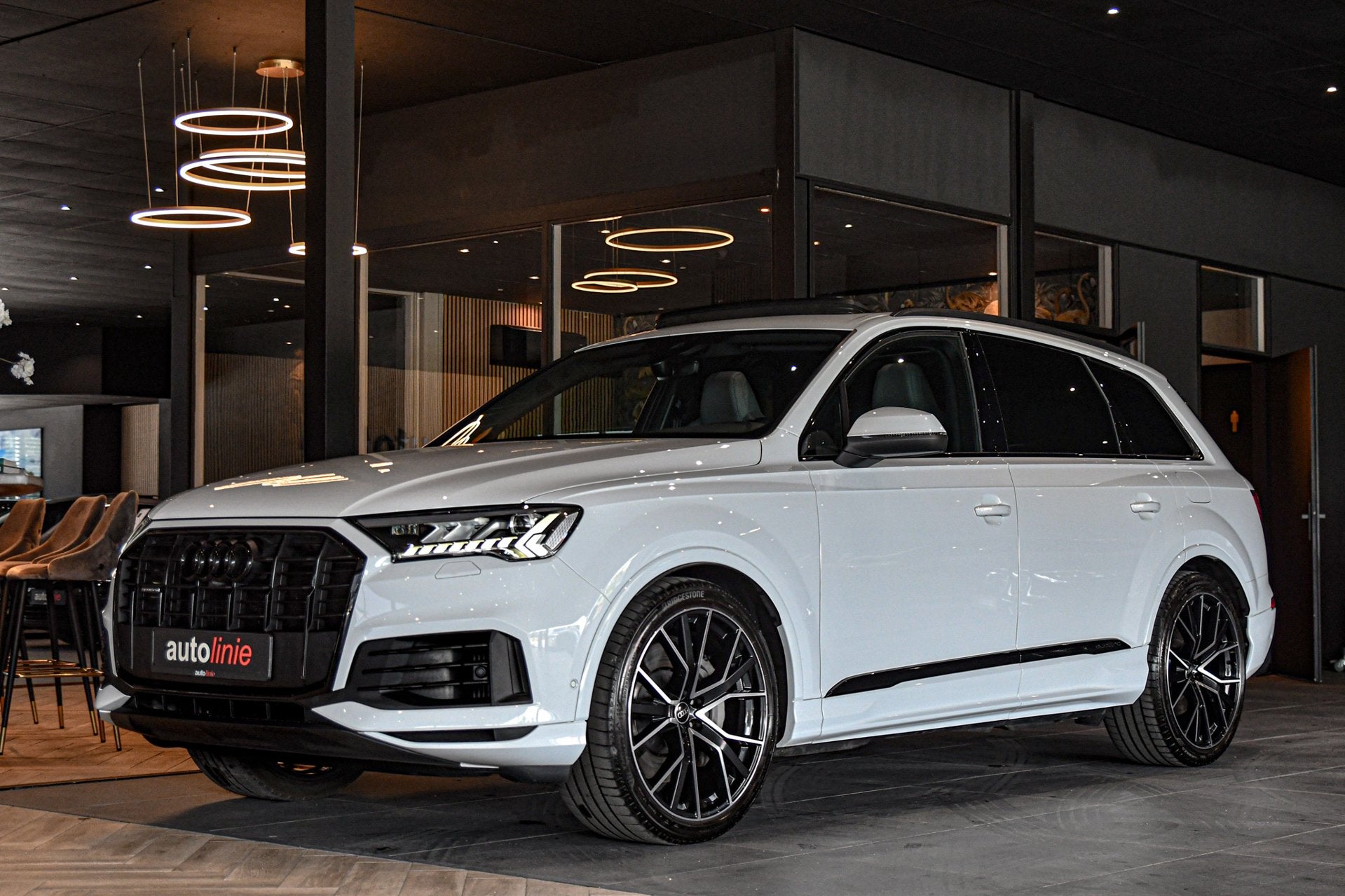 Audi Q7 55 TFSI e quattro S-Line, RS Stoelen, Pano, Luchtver, Automaat, Gebruikt, 2995 cc, Bedrijf