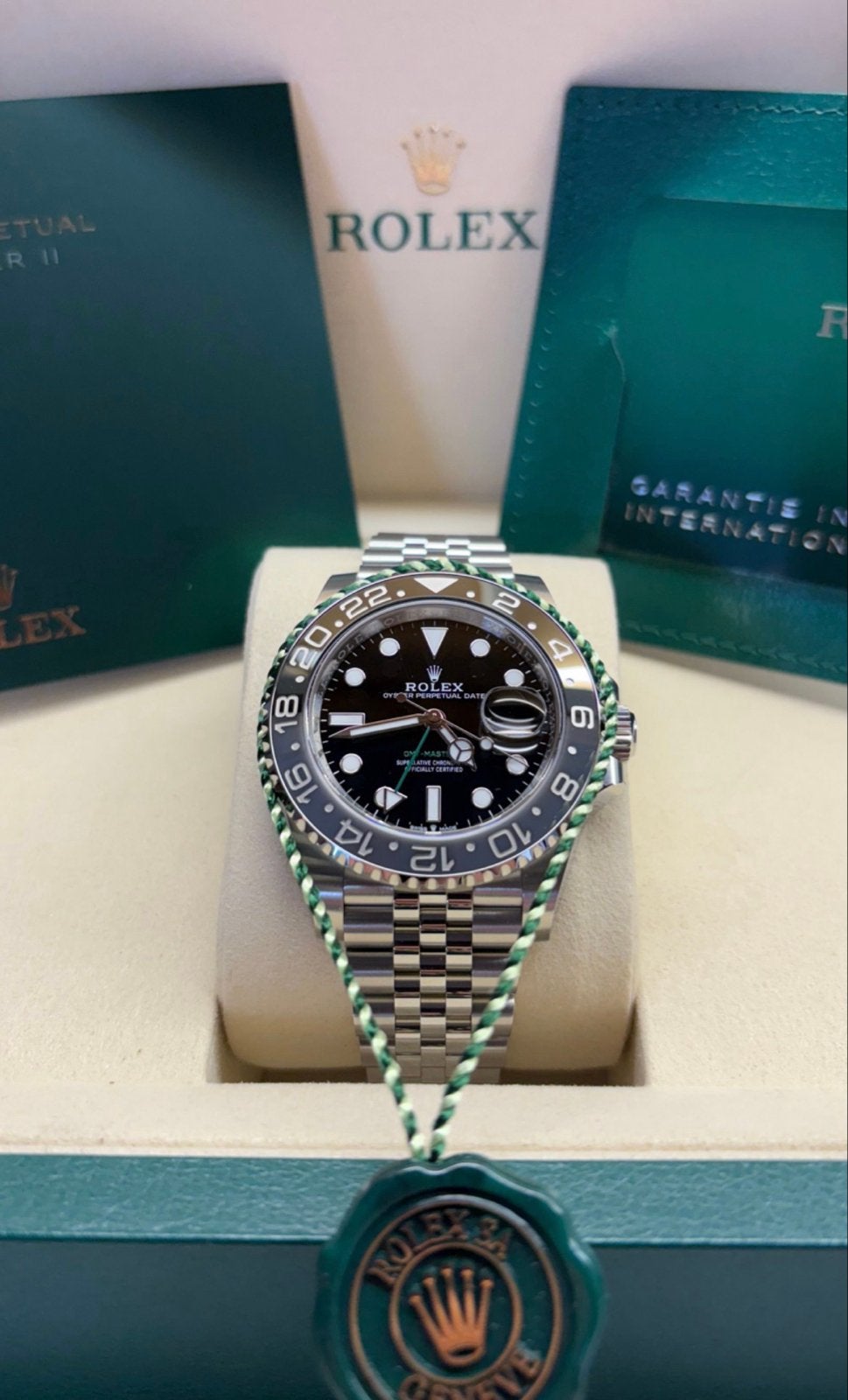 Rolex GMT-Master II 126710GRNR -  bruce wayne jubilee, Sieraden, Tassen en Uiterlijk, Horloges | Heren, Ophalen, Polshorloge, Nieuw