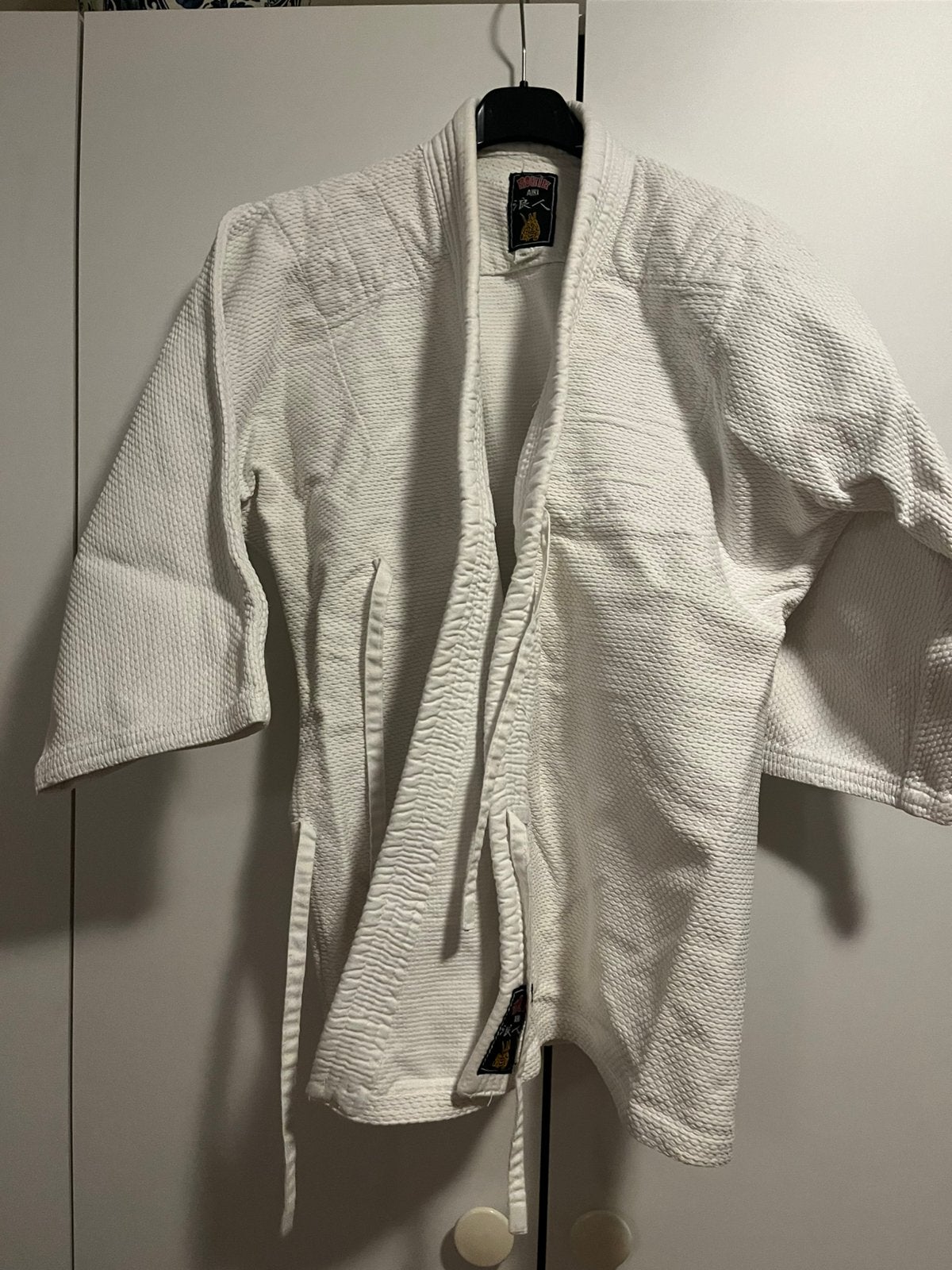 Mooi wit Judo/Aikido pak. In goede staat 160-170 cm, Gebruikt, Judo, Vechtsportpak, Maat M