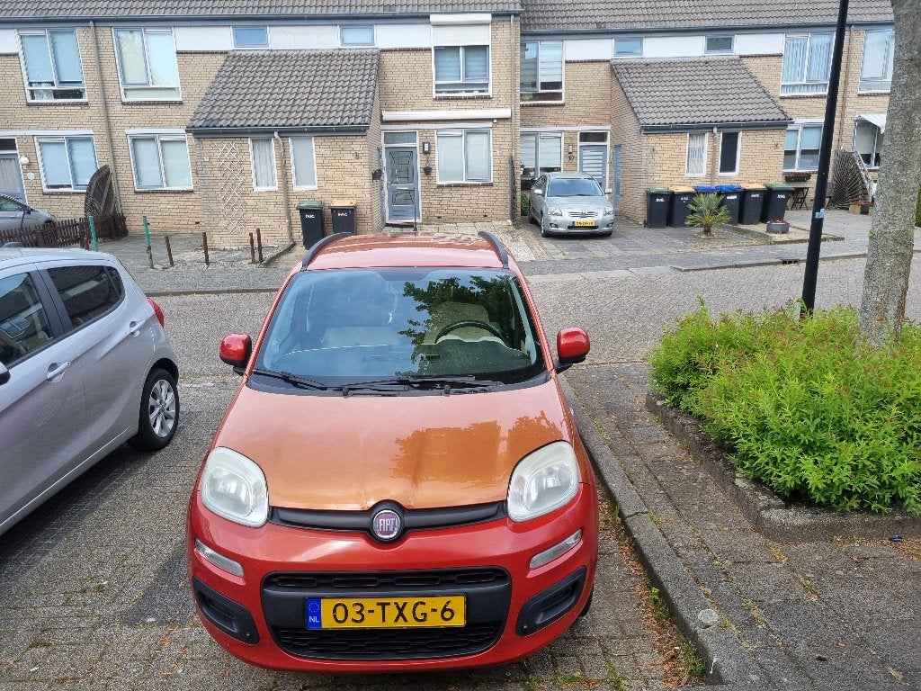 Fiat Panda Twinair 85 2012 Rood, Voorwielaandrijving, 40 €/maand, Beige, Panda