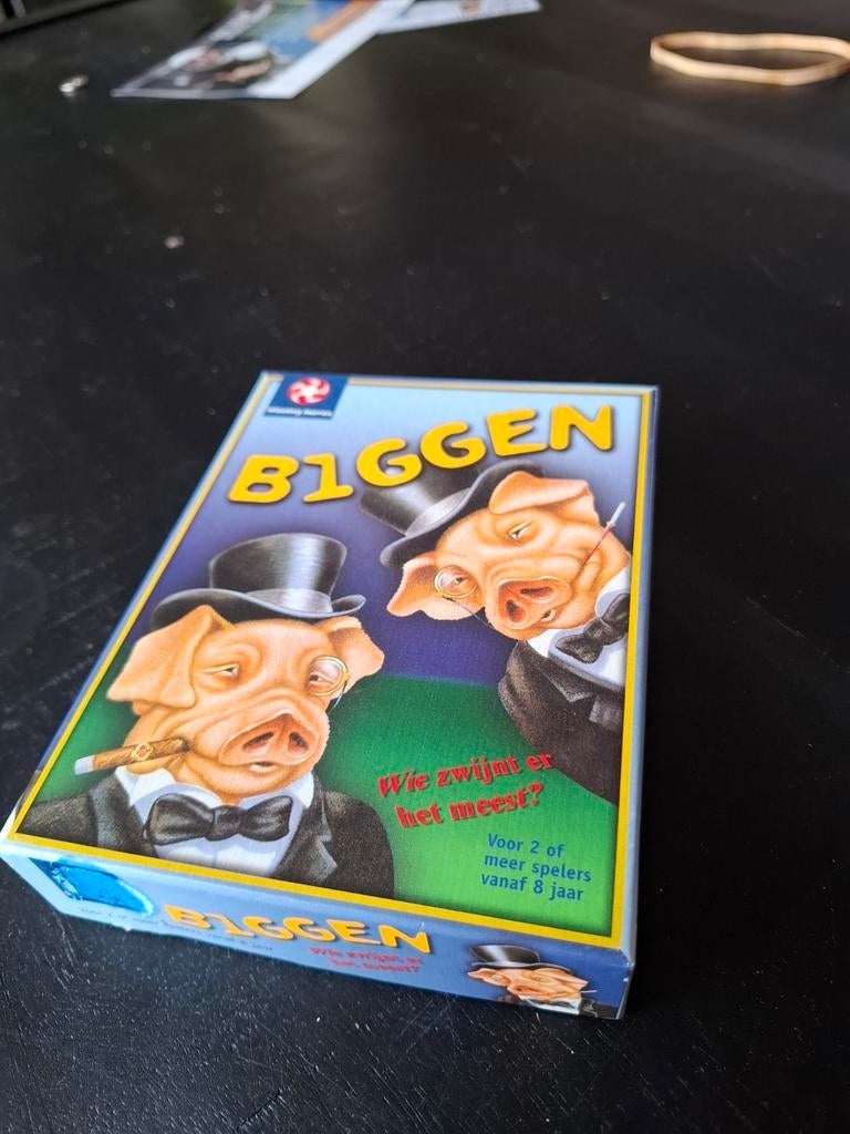 Biggen spel, Hobby en Vrije tijd, Gezelschapsspellen | Bordspellen, Ophalen of Verzenden, Zo goed als nieuw, Winning Moves, Vijf spelers of meer