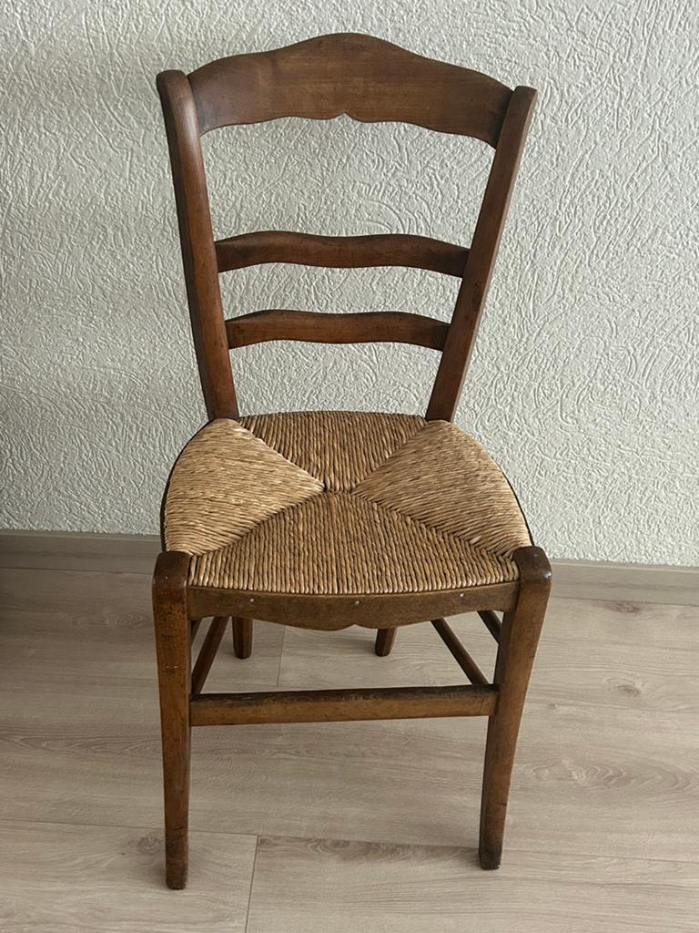 Vintage stoel met rieten zitting, Antiek en Kunst, Antiek | Meubels | Stoelen en Banken, Ophalen of Verzenden