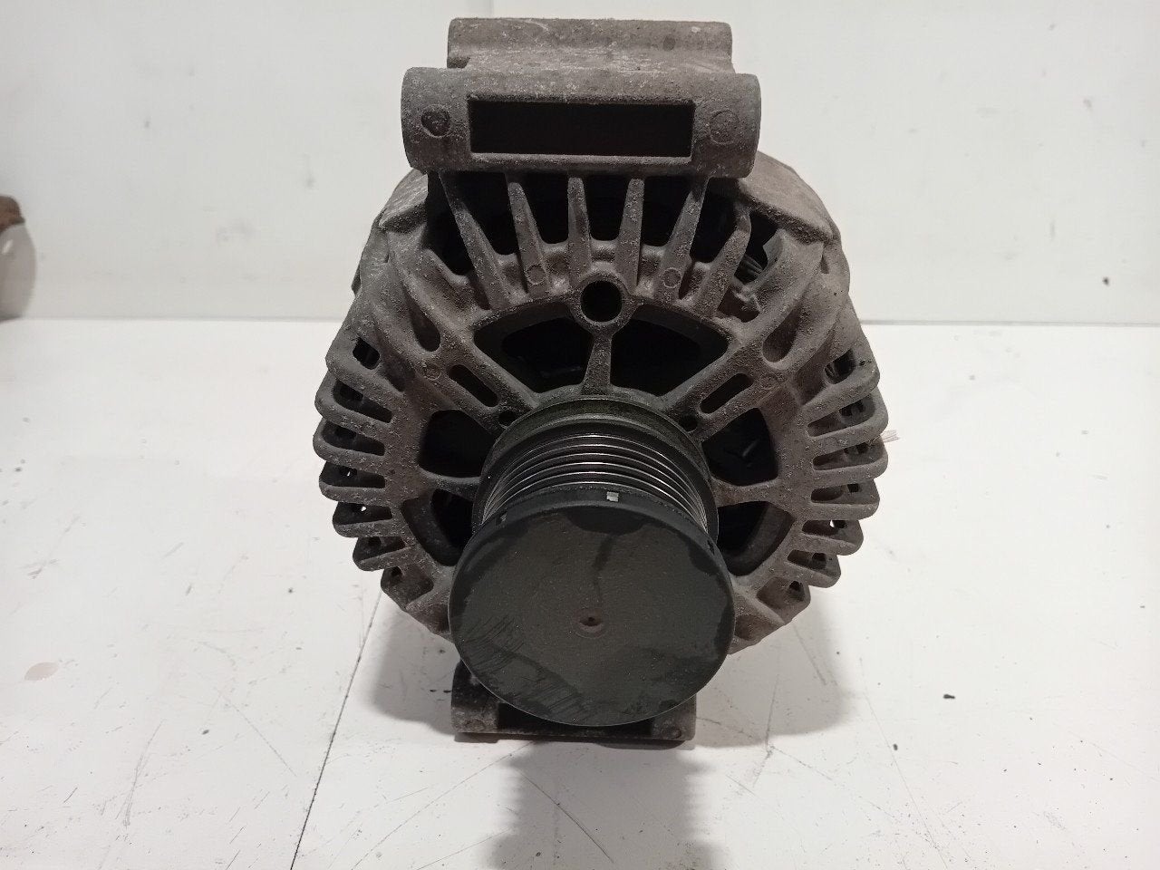 Dynamo Mercedes-Benz C-Klasse, Onderdelen@venauto.nl, Van der Ven Autorecycling B.V., Gebruikt, Ettenseweg 76, 4706 PB Roosendaal, The Netherlands