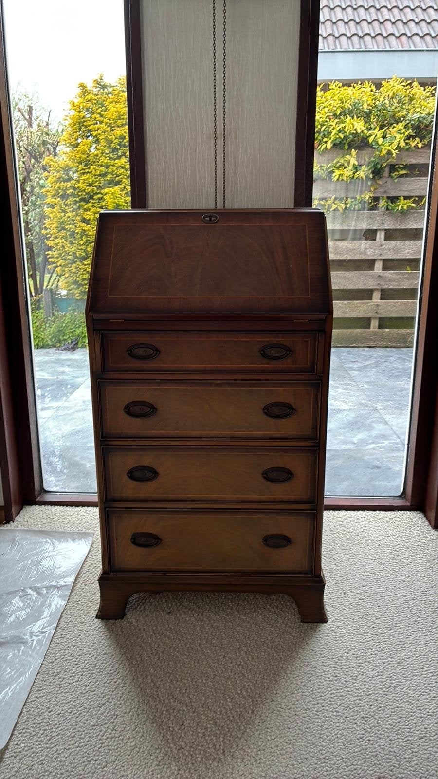 Antiek secretaire bureau met lade en opbergruimte, Ophalen