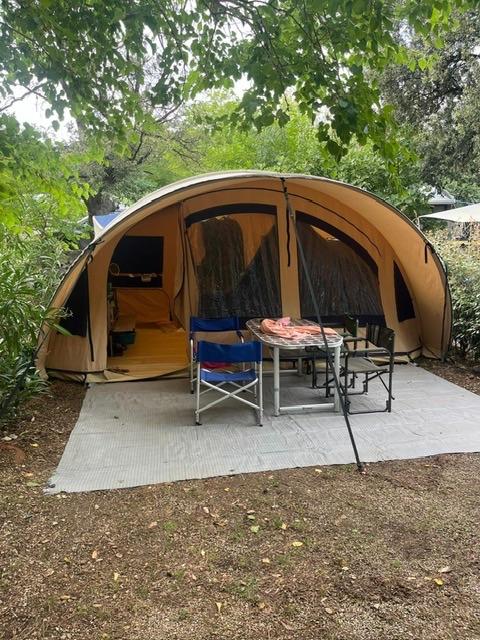 Cabanon Columbia 2011 – ruime en stevige vouwwagen, Caravans en Kamperen, Vouwwagens, Ophalen, Beige, Cabanon, Aanwezig