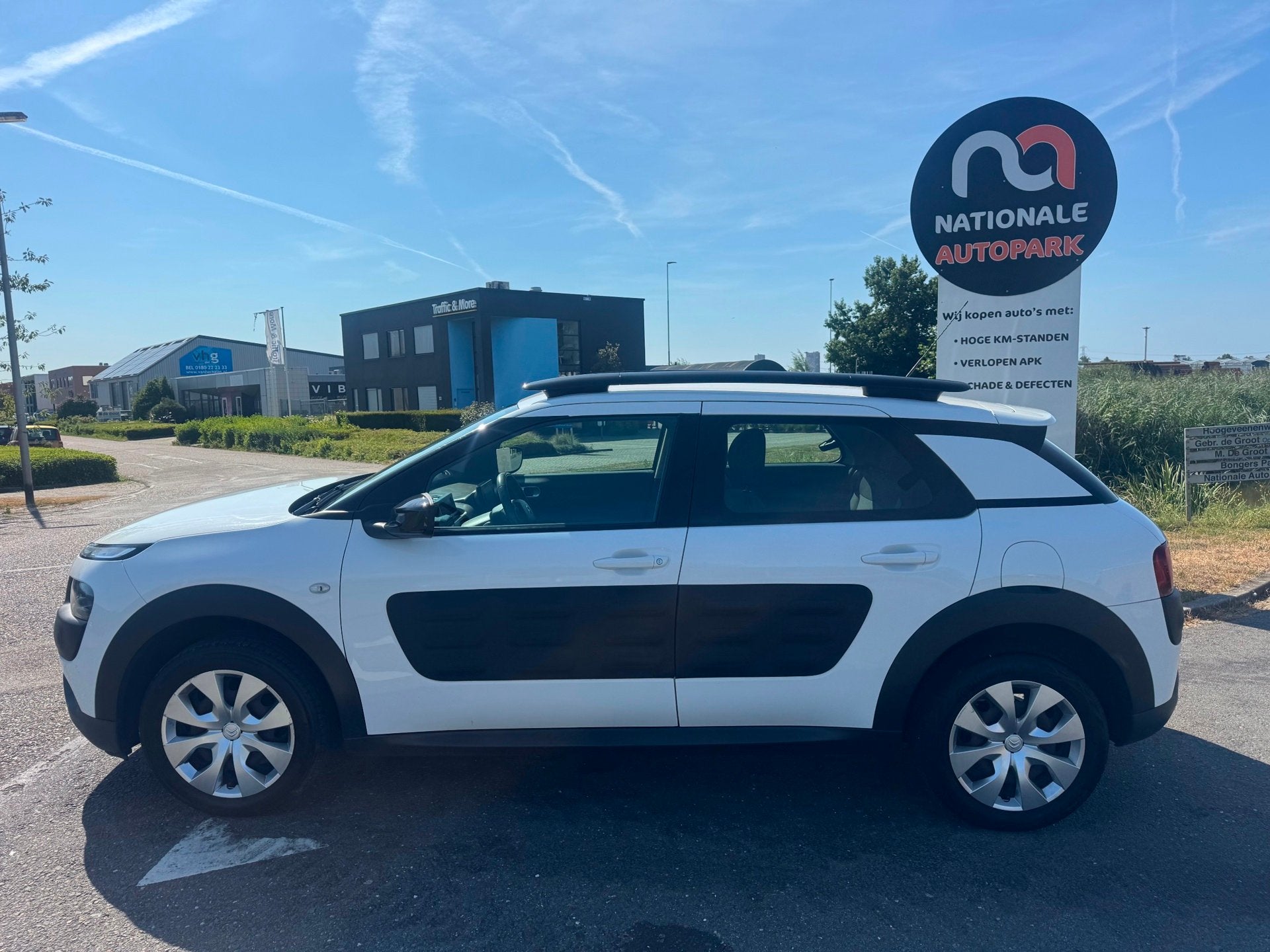 Citroen C4 Cactus | 2016 | 1.2 PureTech Feel | Export en Han, Auto's, Voorwielaandrijving, Gebruikt, 1199 cc, 82 pk