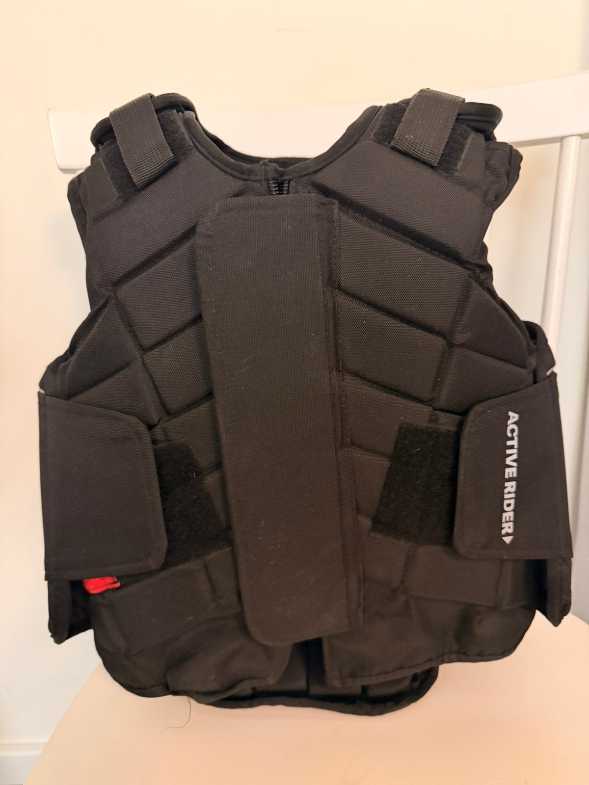 Bodyprotector paardrijden Active Rider – goede staat, Paardrijcap, Ophalen, Zo goed als nieuw, L