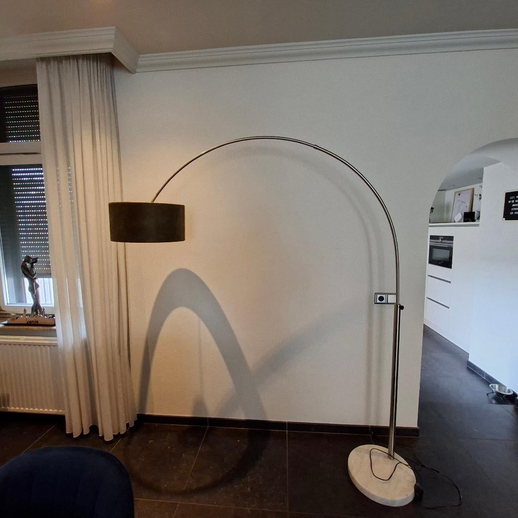 Prachtige booglamp met marmeren voet ( incl. 1 lampenkap ), Ophalen, Zo goed als nieuw, Metaal, 100 tot 150 cm