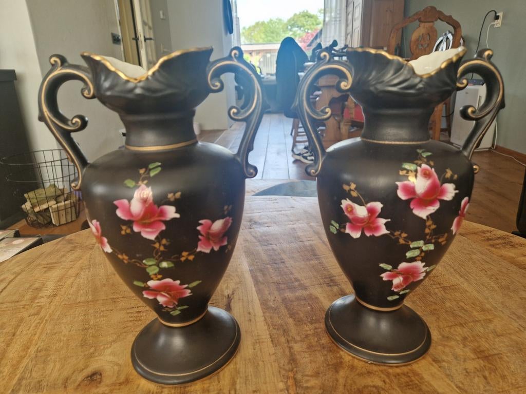 Set van 2 antieke vazen met bloemmotief, Antiek en Kunst, Ophalen