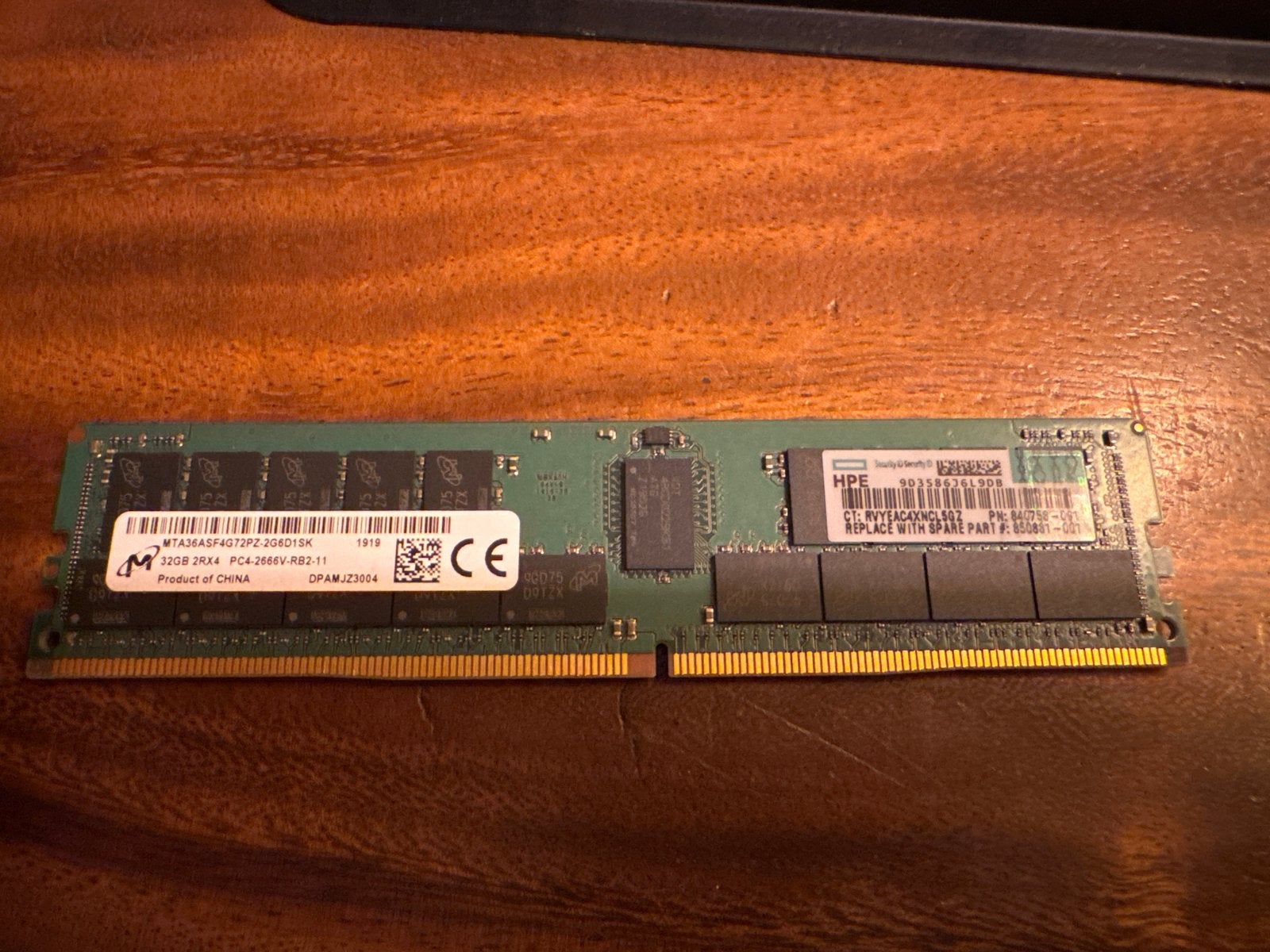 3x HPE 32GB DDR4 RAM PC4-2666V-RB2-11 Geheugenmodules, 2666V, 32 GB, Server, DDR4