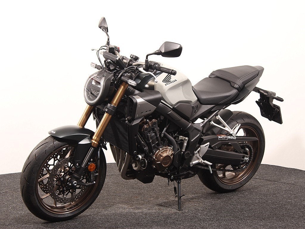 Honda CB 650 RC Pearl Smoky Gray, Naked bike, Gebruikt, Bedrijf