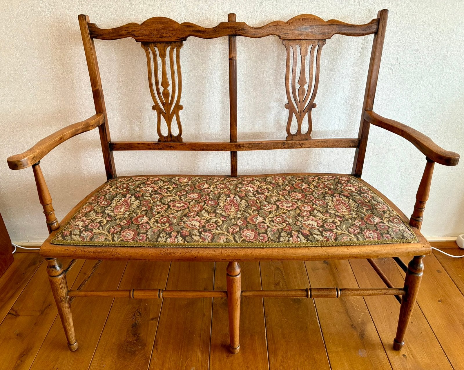 Mooi antiek bankje uit ca.1900 - in zeer goede staat, Antiek en Kunst, Antiek | Meubels | Stoelen en Banken, Ophalen