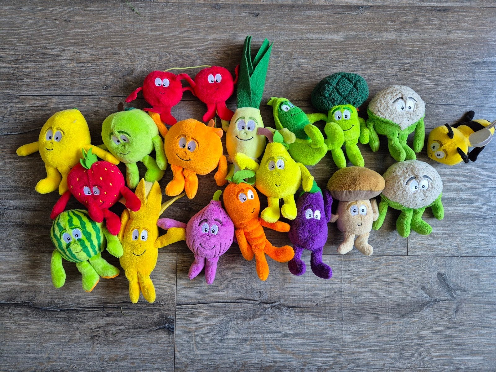 Vitamini's groente- en fruitknuffels, Overige typen, Ophalen of Verzenden, Zo goed als nieuw, Meerkleurig