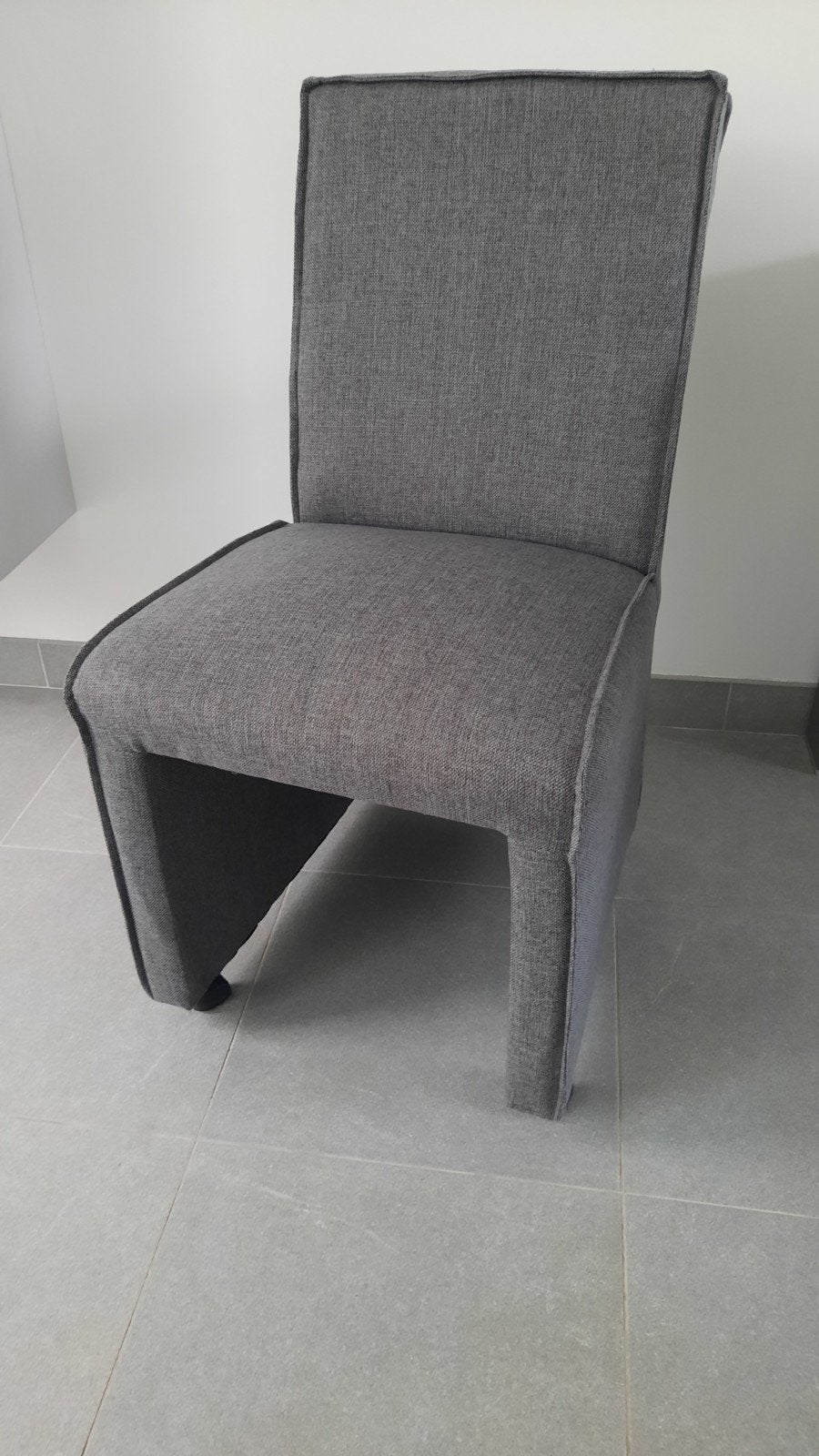Comfortabele grijze stoel van LOODS 5 met wieltjes, Ophalen, Zo goed als nieuw, Stof, Eén
