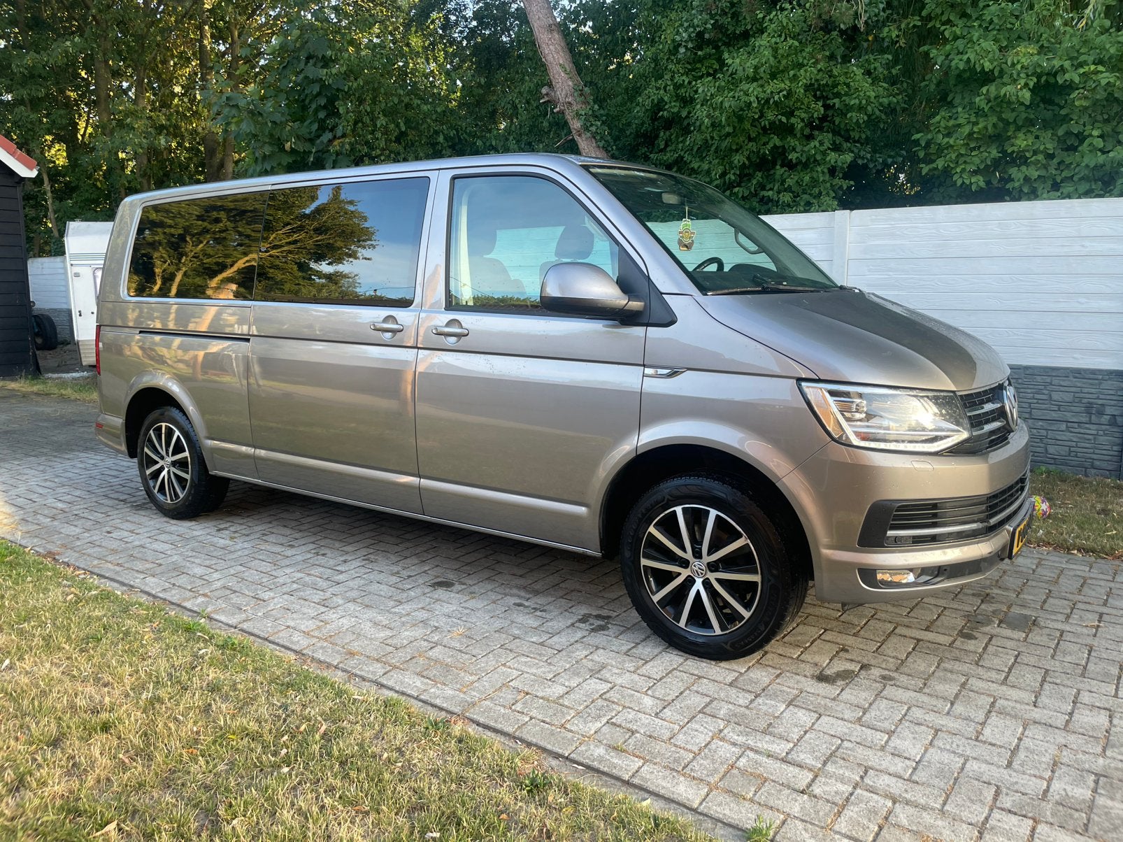 Volkswagen Transporter CDC 2.0 TDI 103pk DRF L2h1 340/2800, Voorwielaandrijving, Stof, Euro 6, 4 cilinders