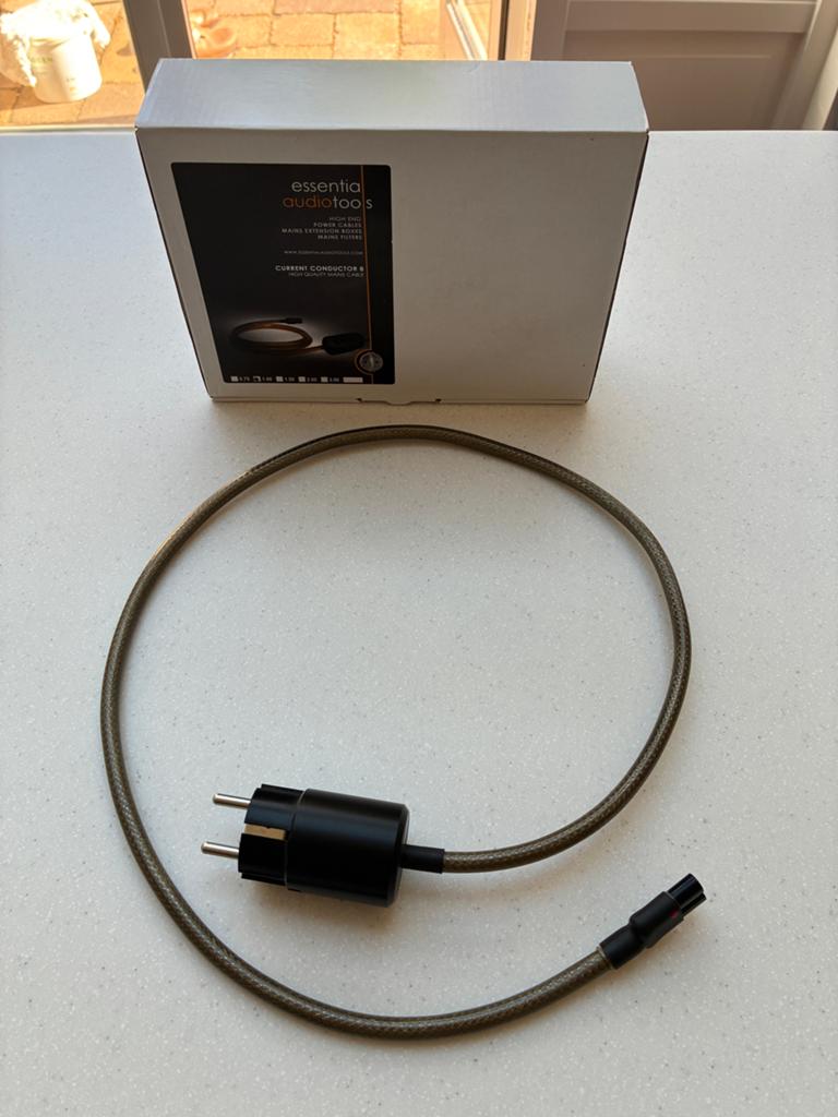 Essential Audio Tools Current Conductor 8 netsnoer., Ophalen of Verzenden, Zo goed als nieuw, Minder dan 2 meter, Overige kabels