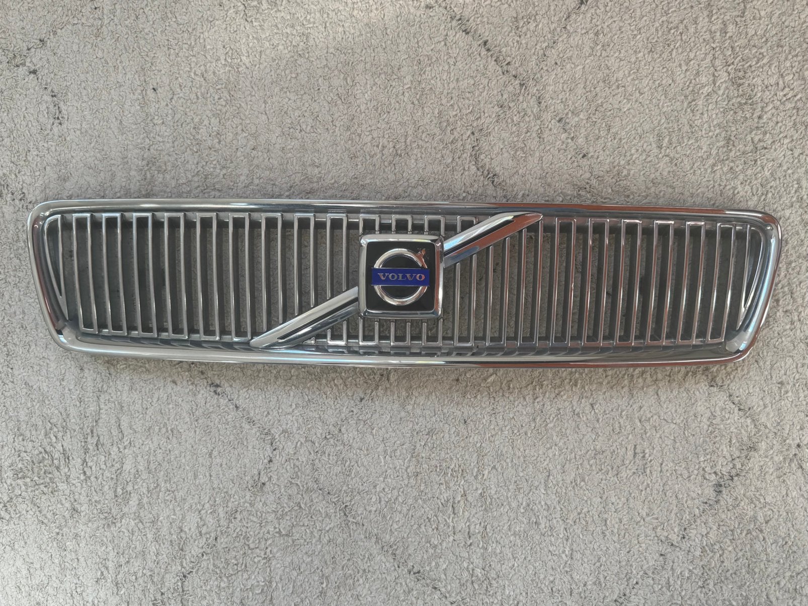 Volvo S40 / V40 grill, Ophalen of Verzenden, Volvo, Bumper