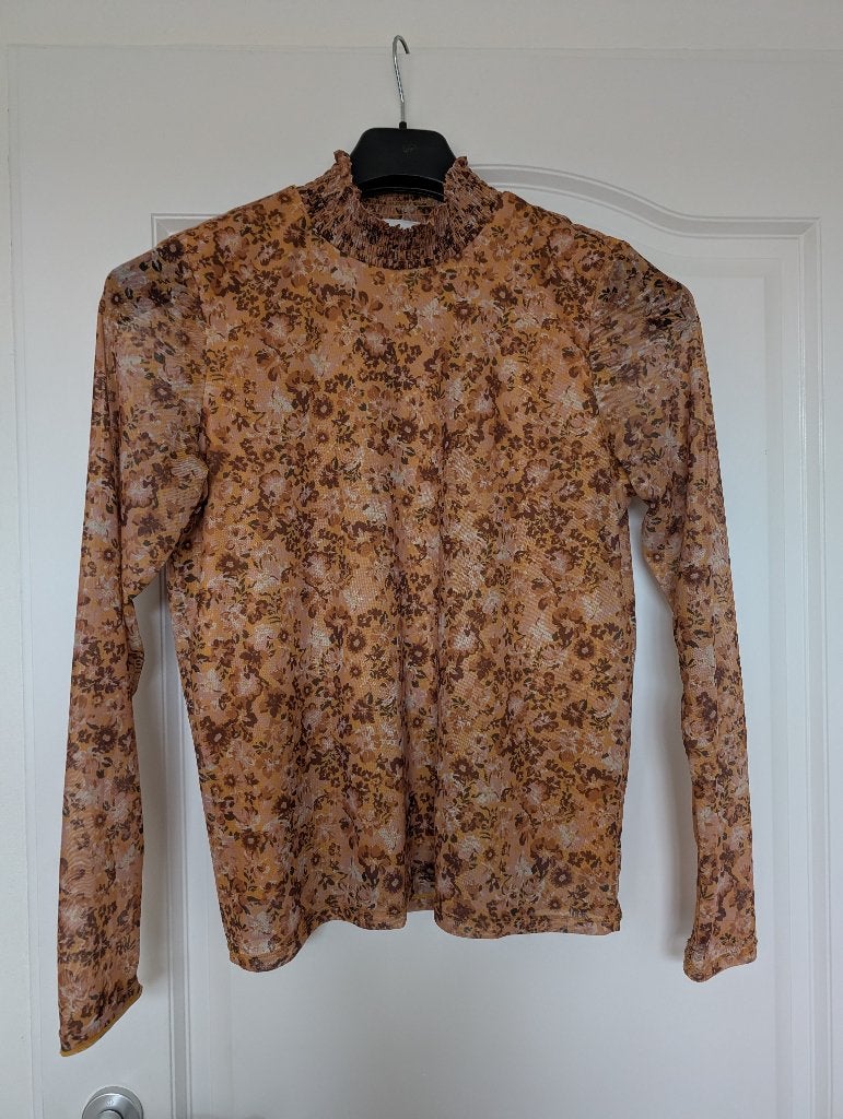 Blouses (dames) €2,50 per stuk, Ophalen of Verzenden, Zo goed als nieuw, Maat 38/40 (M)