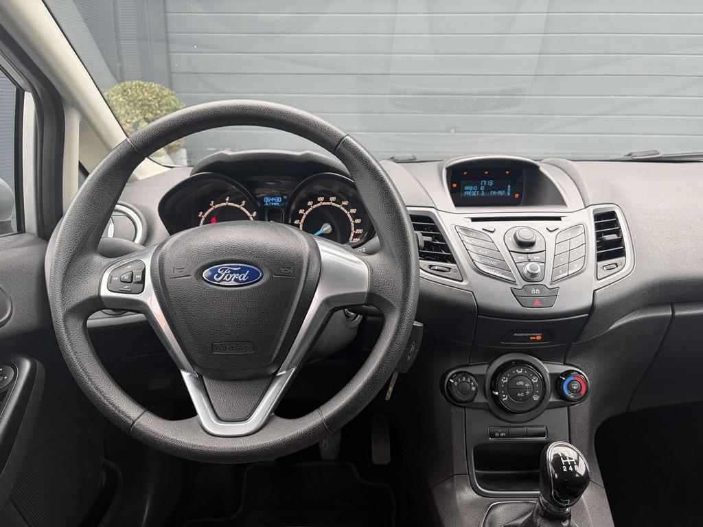 Ford Fiesta 1.0 Champion 2e Eigenaar,Airco,Lm velgen,5 Deurs, Auto's, Ford, Stof, Euro 6, 525 kg, 23 km/l
