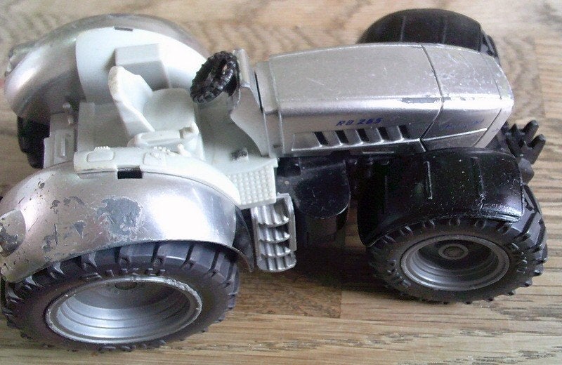 Siku zilverkleurige Lamborghini tractor zonder cabine VASTE, Ophalen of Verzenden, Gebruikt, Tractor of Landbouw