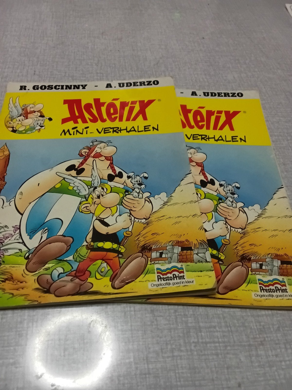 Stripoek van Asterix mini- verhalen., Boeken, Meerdere stripboeken, Ophalen of Verzenden, Zo goed als nieuw