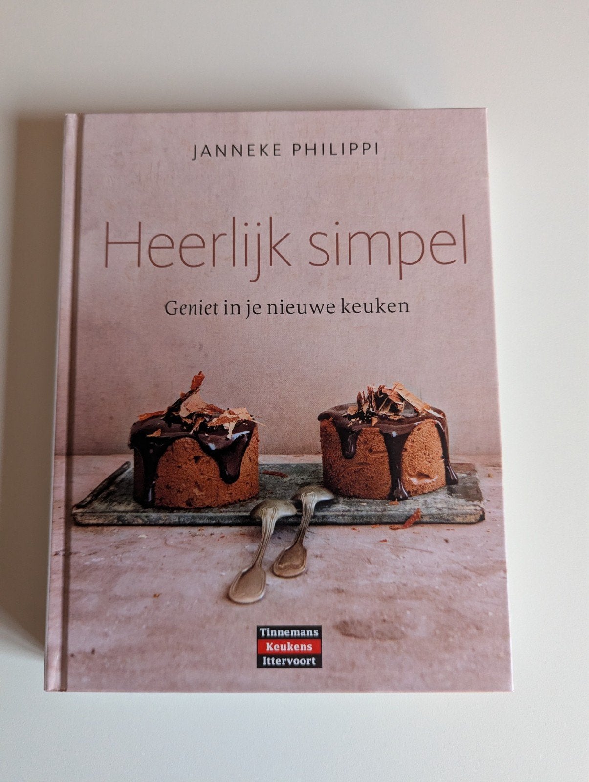 Janneke Philippi - Heerlijk simpel (2021) speciale uitgave, Ophalen of Verzenden, Zo goed als nieuw, Janneke Philippi