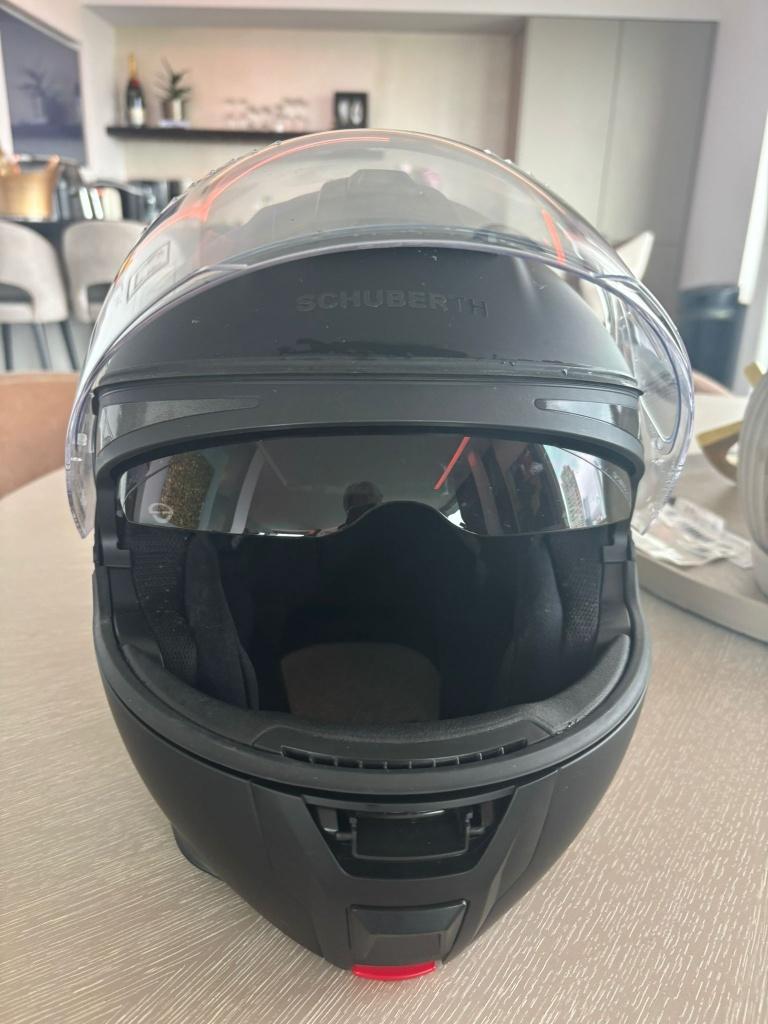 Schuberth motorhelm, Motoren, Kleding | Motorhelmen, Overige merken, Heren, Ophalen of Verzenden, Tweedehands