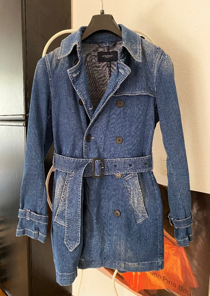 BURBERRY London dames trenchcoat. Maat M (38). Nieuw., Ophalen of Verzenden, Nieuw, Maat 38/40 (M), Beige