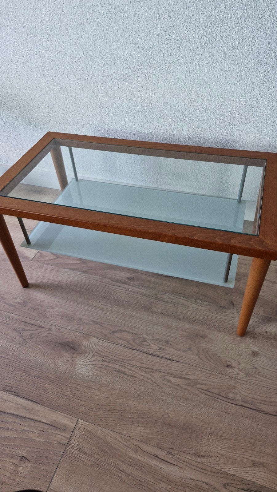 Kleine salontafel of bijzettafel met glazen blad, Ophalen, Gebruikt, 50 tot 100 cm, Overige houtsoorten