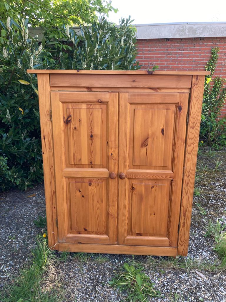 Gratis grenen kast spoed afhalen, Ophalen, Gebruikt, 100 tot 150 cm, 50 tot 100 cm