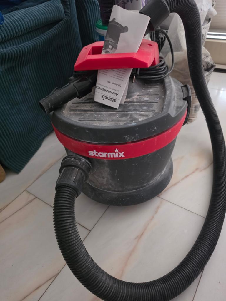 Starmix Industriële Stofzuiger - Krachtig en Betrouwbaar, Gebruikt, Ophalen of Verzenden, Industriële stofzuiger, 2000 watt of meer