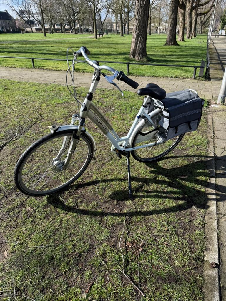 Gazelle chamonix 28 inch, 53 tot 56 cm, Versnellingen, Ophalen of Verzenden, Zo goed als nieuw