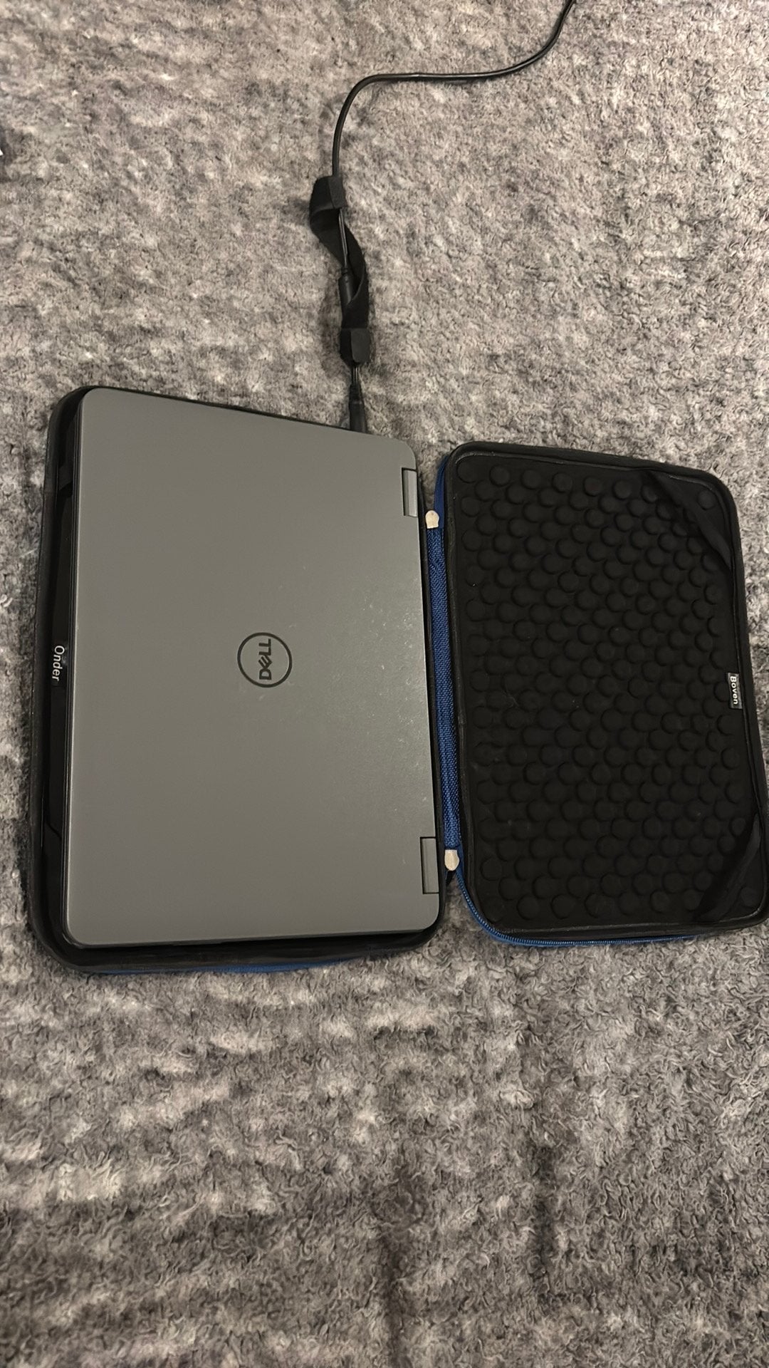 Dell Latitude 3120, Ophalen, Zo goed als nieuw