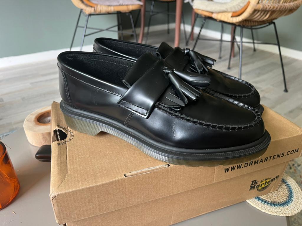 Dr Martens Adrian Black Noir Loafers 40, Ophalen of Verzenden, Zo goed als nieuw, Zwart, Loafers
