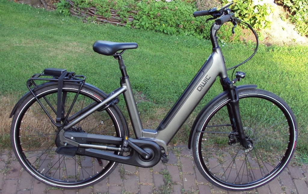 Electrische Qwic Premium MN7 Auto + , 2025 , 684 km, Fietsen en Brommers, Ophalen, Qwic, Zo goed als nieuw, 50 km per accu of meer