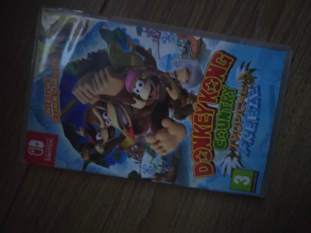Donkey kong nintendo switch nieuw, Avontuur en Actie, Ophalen of Verzenden, Vanaf 3 jaar, 2 spelers