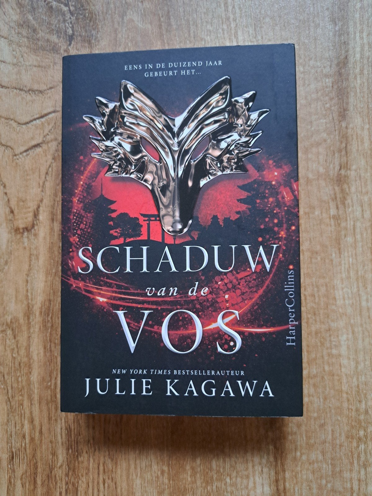 Schaduw van de Vos - Julie Kagawa (Fantasy Boek), Ophalen of Verzenden, Zo goed als nieuw, Julie Kagawa