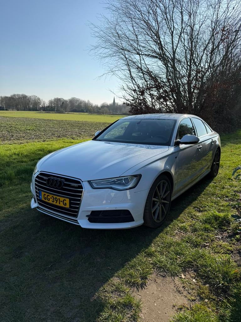 Audi A6 1.8 Tfsi Ultra S-tron Limousine, Euro 5, Zwart, Wit, 1545 kg