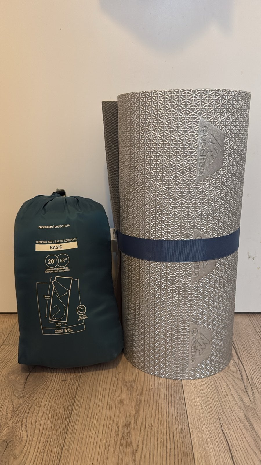 Quechua Slaapzak Basic 20C + Slaapmat, Ophalen of Verzenden, Gebruikt