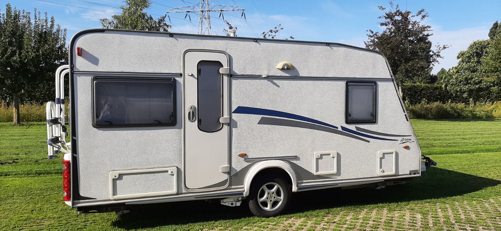 Bergland 430 Arizona Luxus, evt +stalling, Caravans en Kamperen, Particulier, 5 tot 6 meter, 1250 - 1500 kg, Tot en met 4